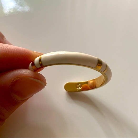 ISO Ines Earring (single) - Picture 1 of 1